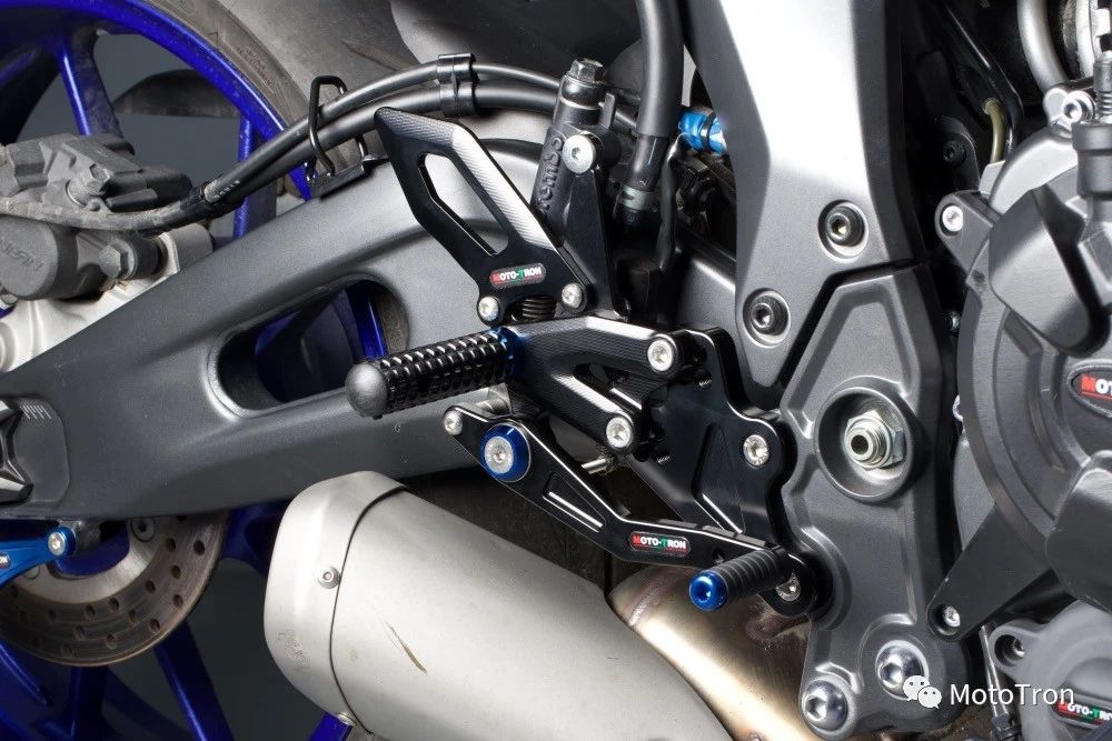 MOTO-TRON Rearsets for YAMAHA R7 (2022+)