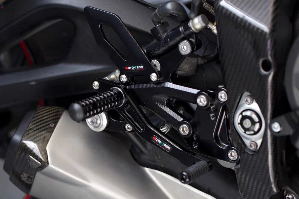 MOTO-TRON Rearsets for Triumph 765 R/RS/Moto2 (2024+)