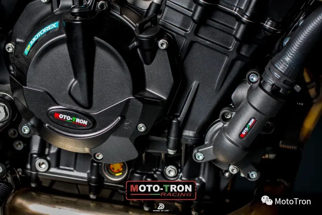 MOTO-TRON Engine Cover for CFMOTO 800 NK (2022+)