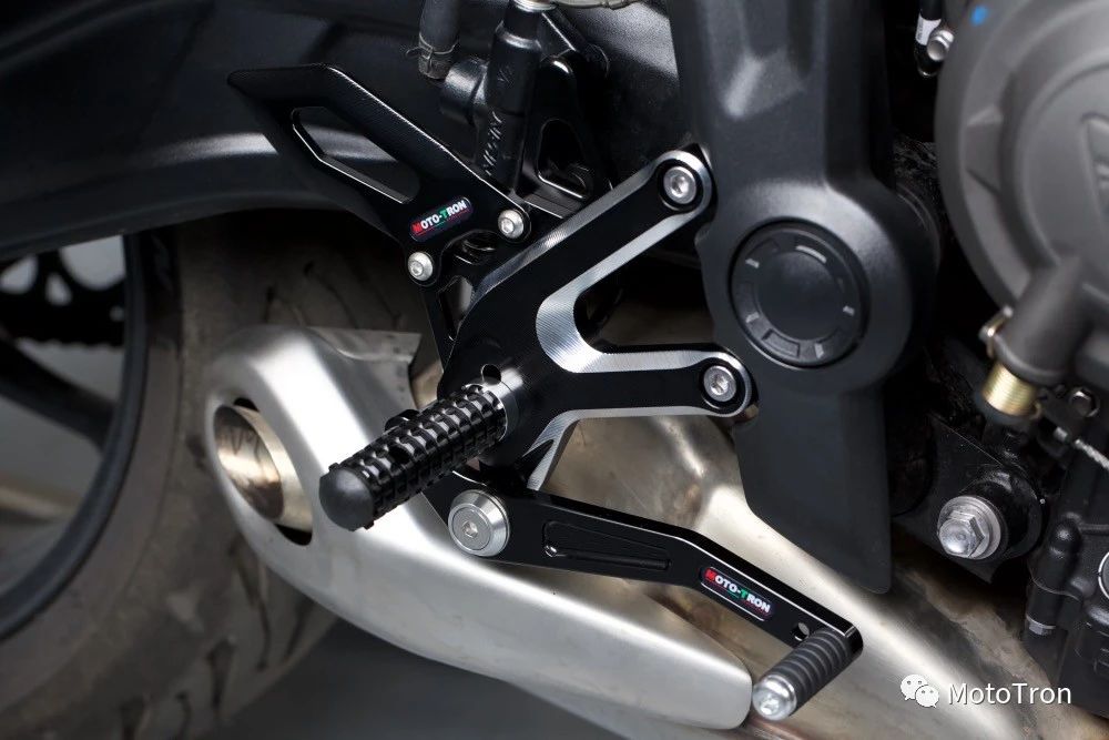 MOTO-TRON Rearsets for Triumph TRIDENT 660 (2021+) / DAYTONA 660 (2024+)