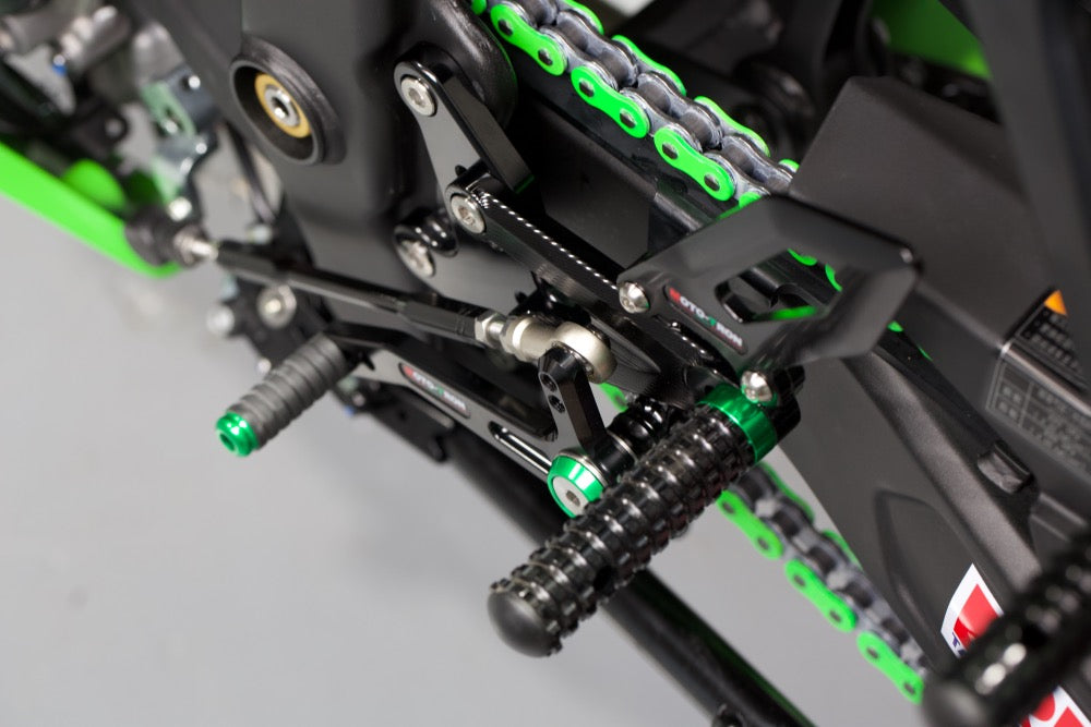 MOTO-TRON Rearsets for KAWASAKI ZX-4R/RR (2023+)