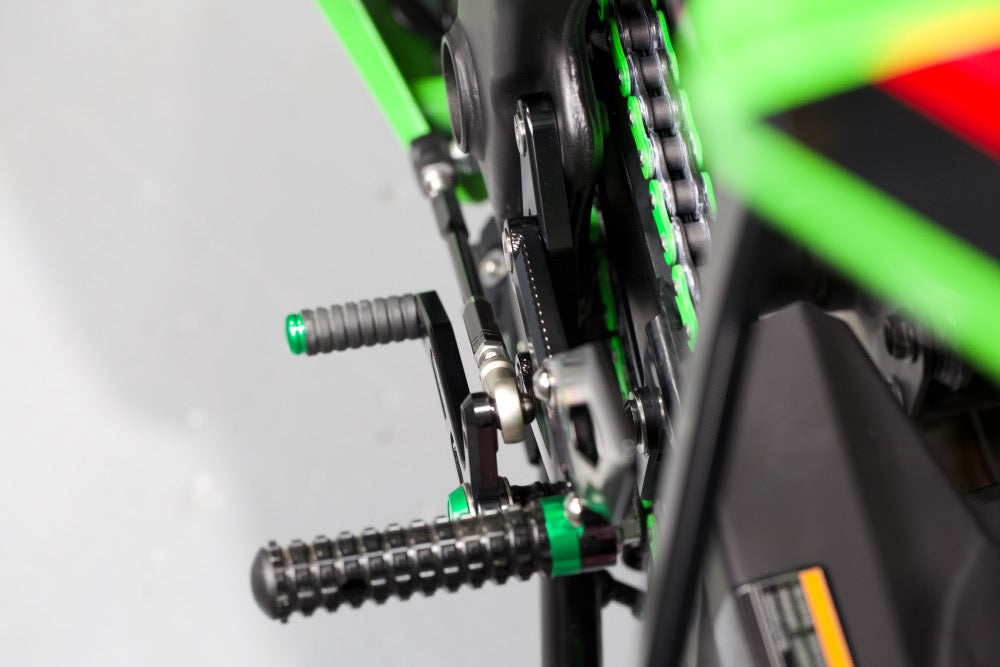 MOTO-TRON Rearsets for KAWASAKI ZX-4R/RR (2023+)