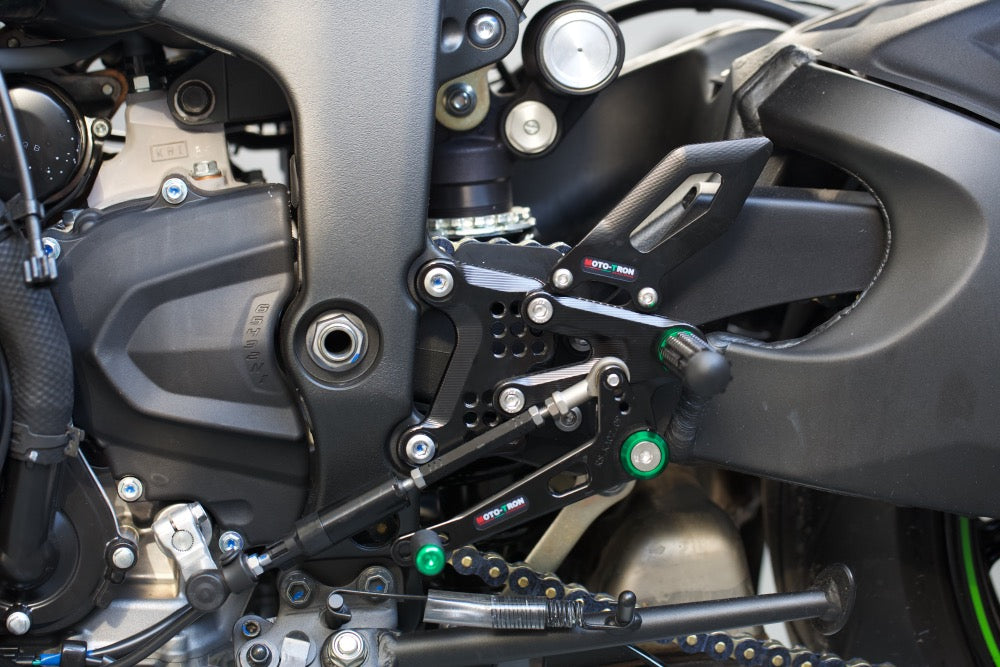 MOTO-TRON Rearsets for KAWASAKI ZX-6R (2009+)